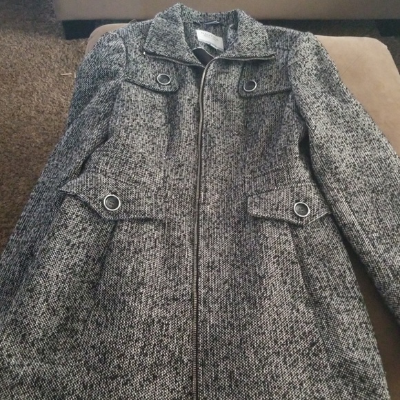 Jacket - Picture 1 of 4